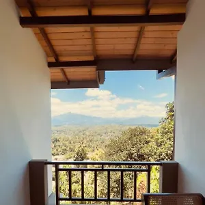 Hotel The Hills By Blue Fox, Kandy
